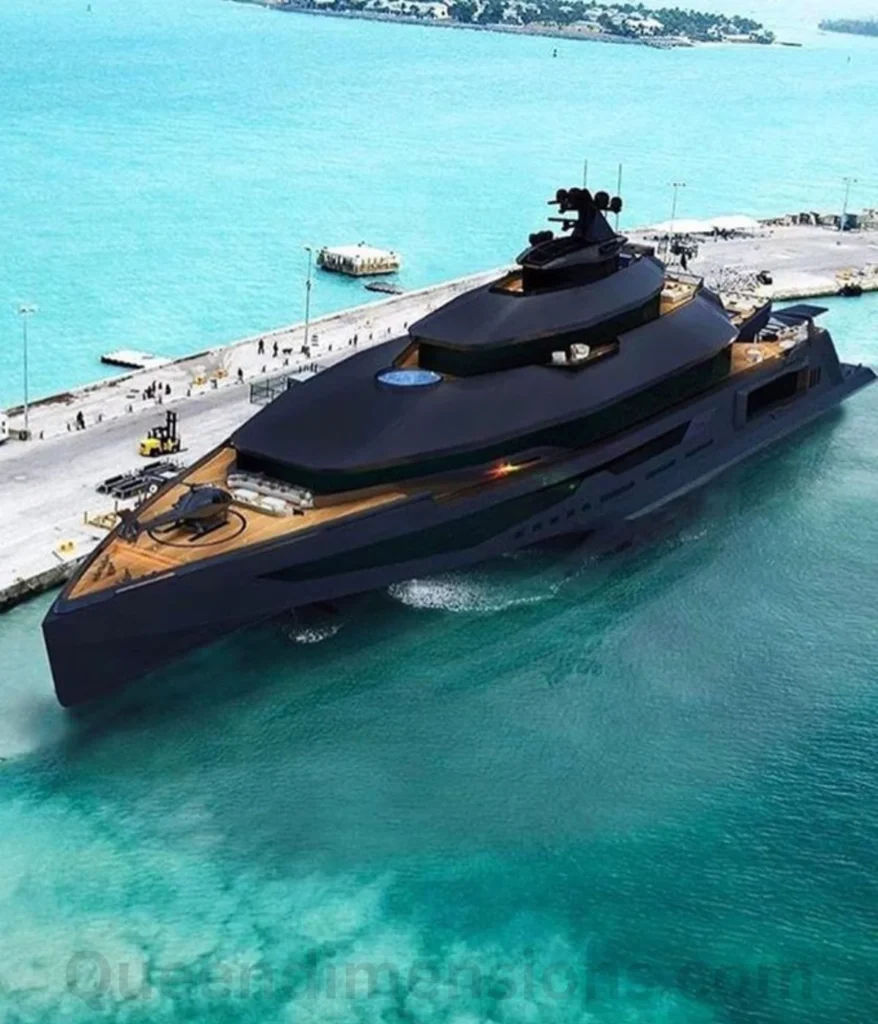 yacht-300-feet-lenght